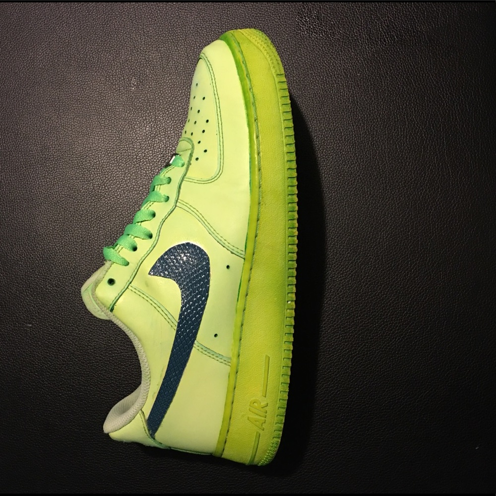 Nike Air Force 1 Green dyed with  Snakeskin check - Picture 3 of 4